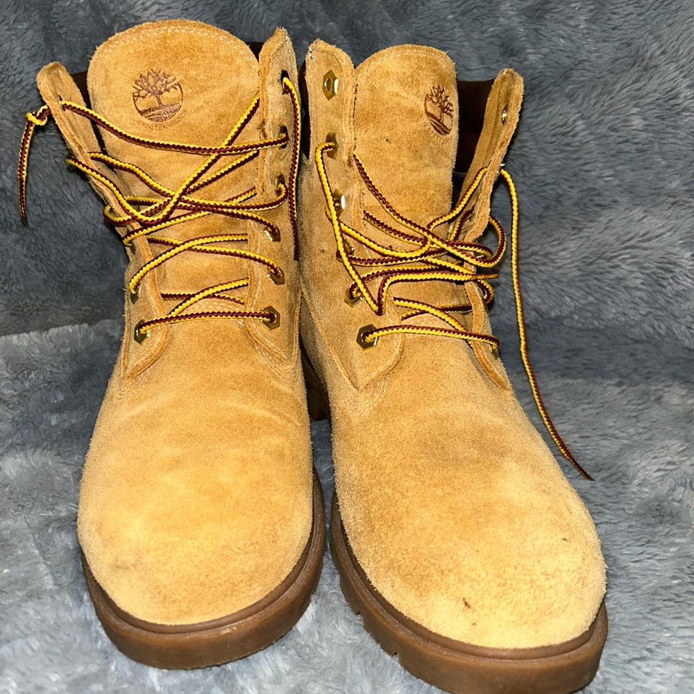 Women’s Suede Timberland Boots